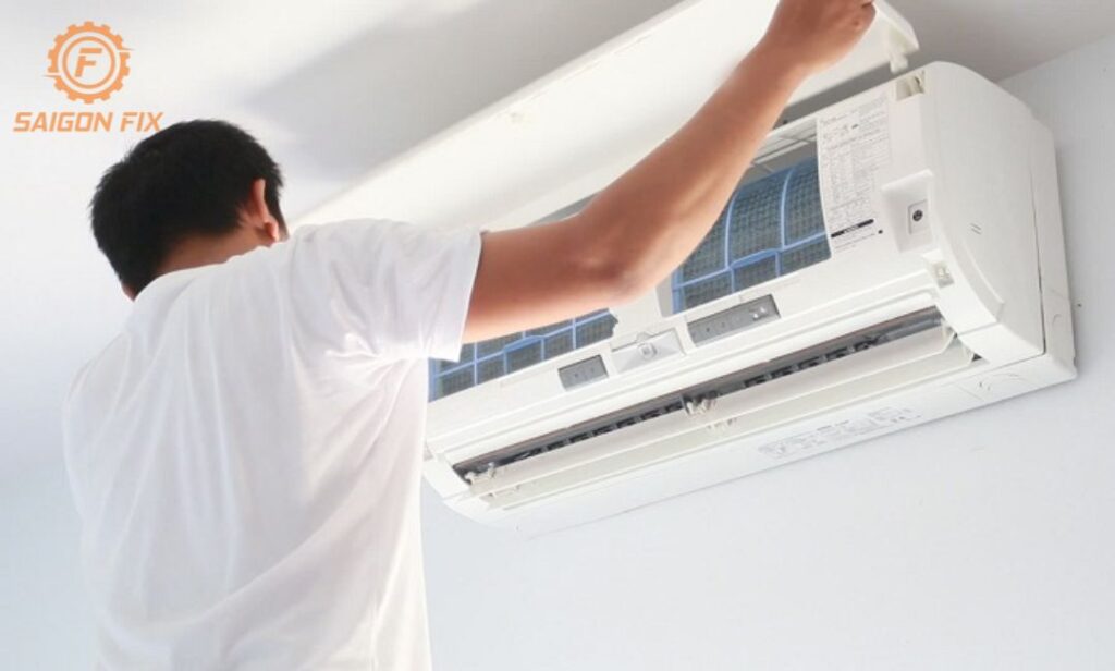 Tự sửa máy lạnh chảy nước