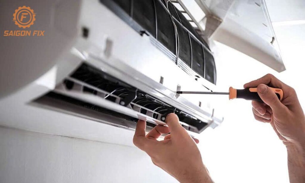 Tự sửa máy lạnh chảy nước