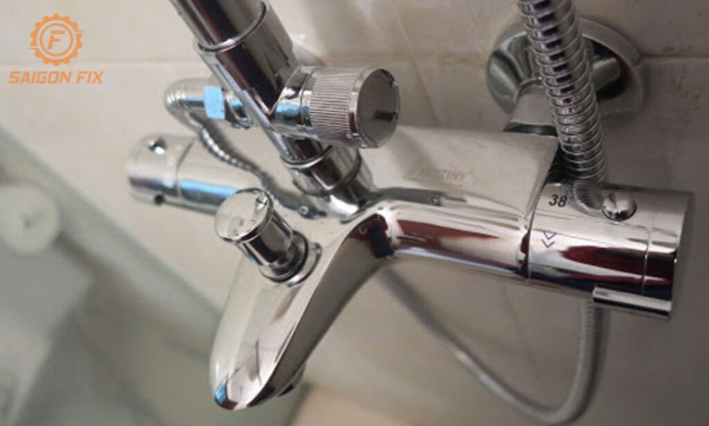 Cách sửa vòi nước nóng lạnh chảy yếu
