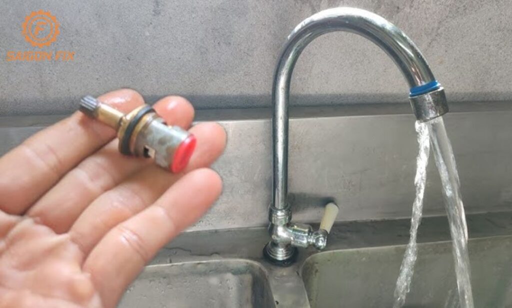 Cách thay vòi nước lavabo