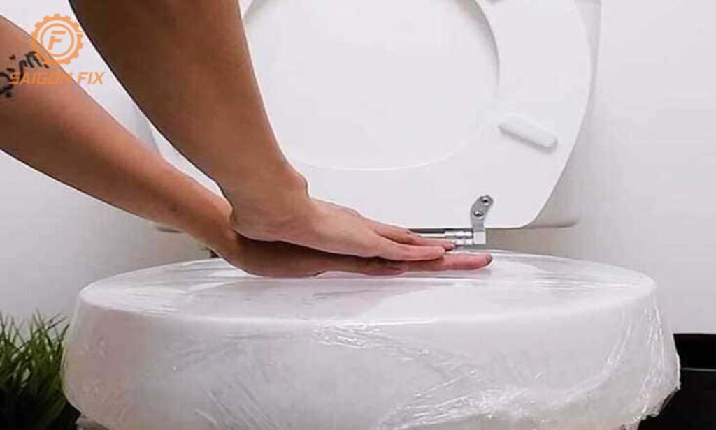 cách thông bồn cầu