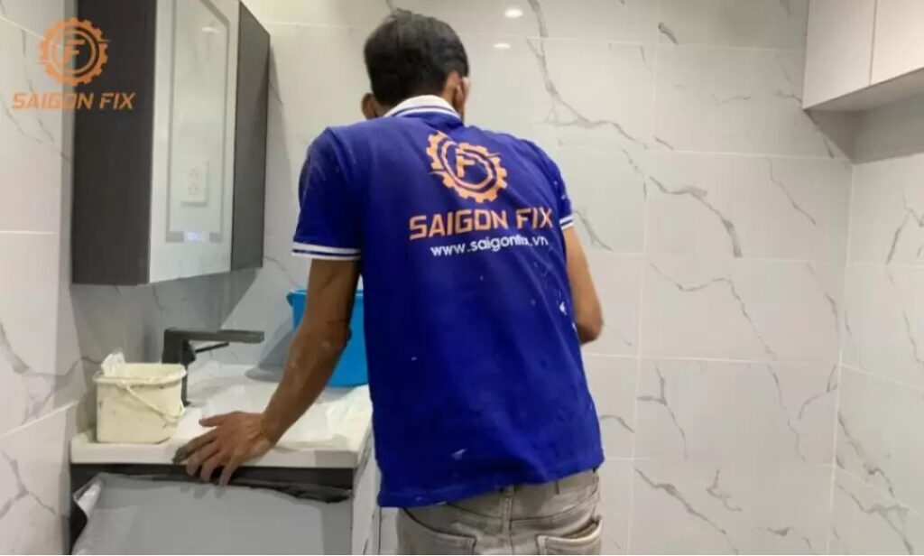 lắp đặt bồn rửa mặt âm