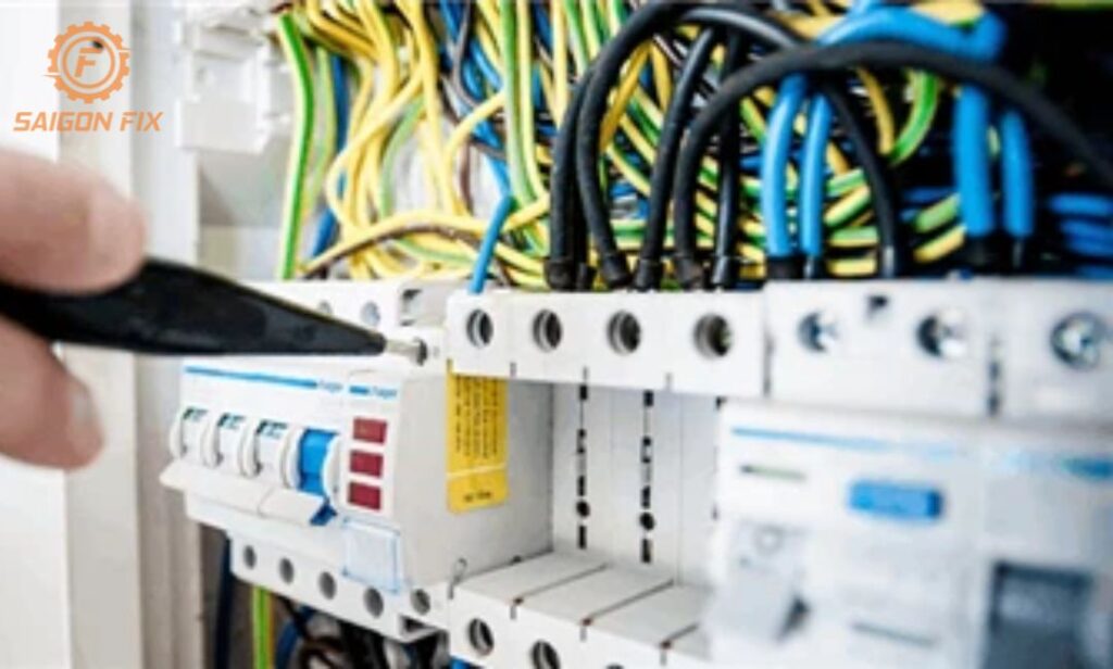 Cách thay cầu chì bị cháy