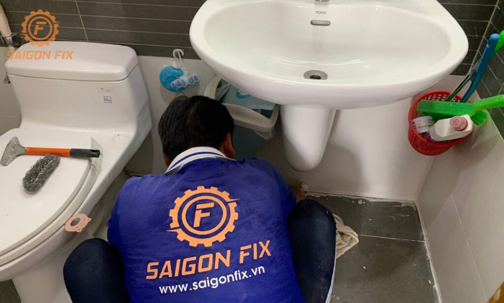 sửa vòi nước bồn rửa mặt