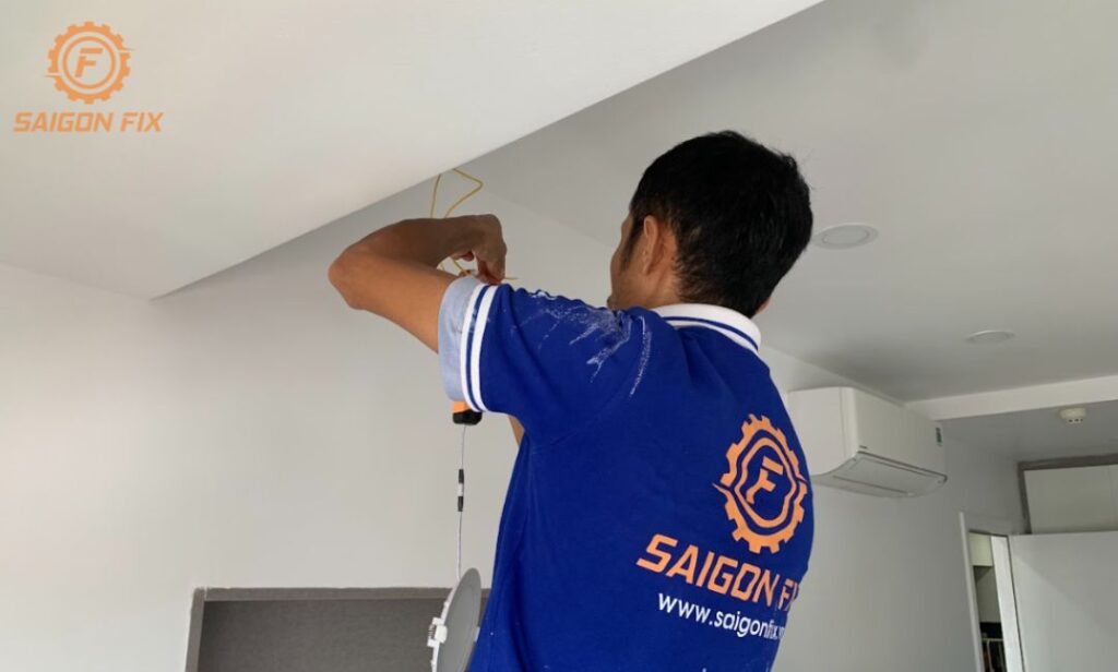 sửa đèn led âm trần